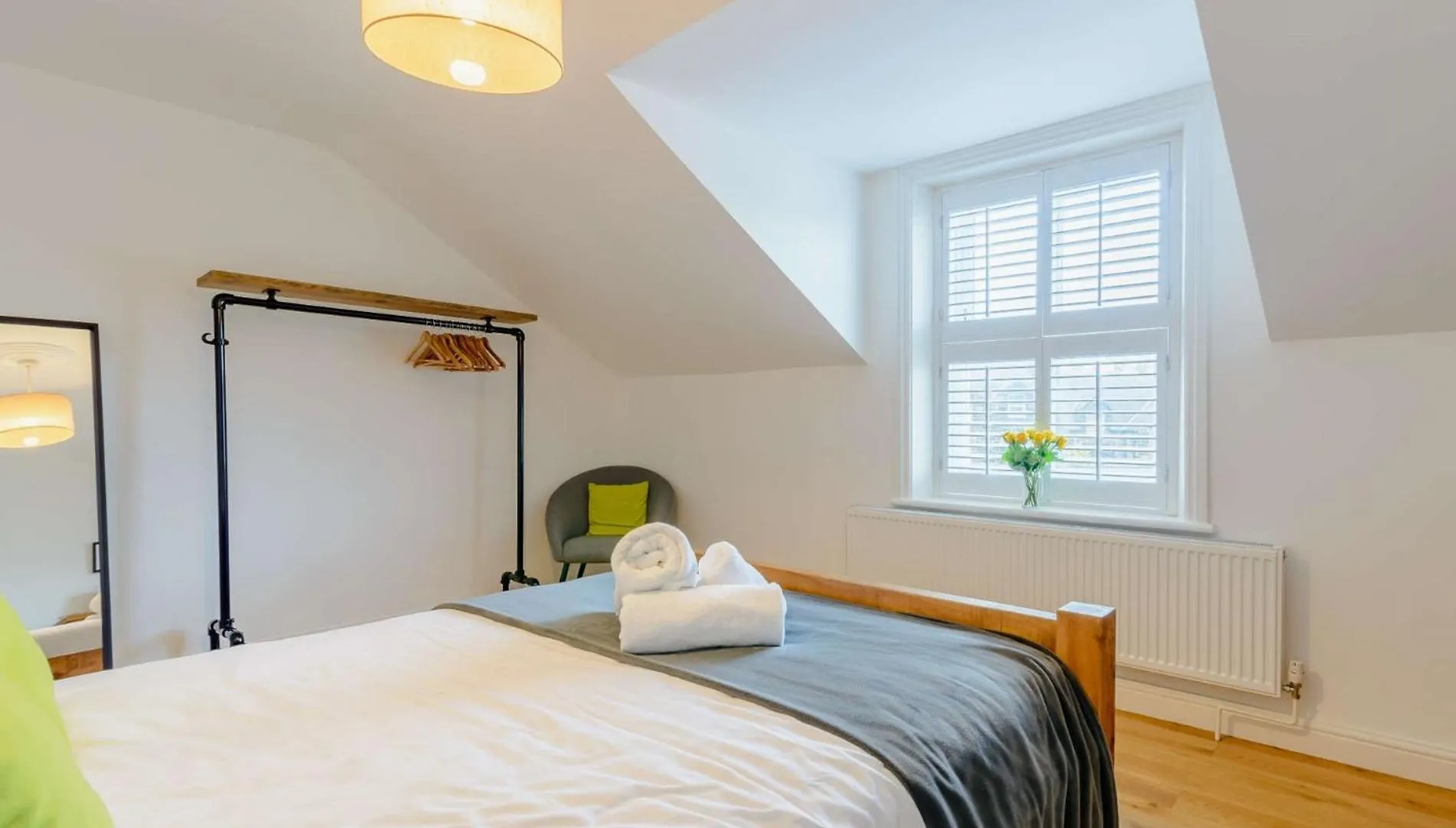 3 Bed In Harrogate 90032 빌라 0*,