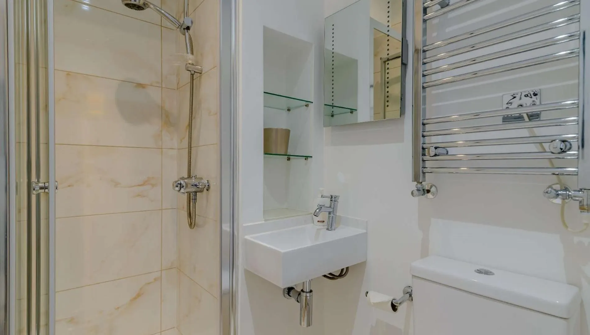 3 Bed In Harrogate 90032 빌라 펜션